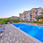 Diva Allsuite 3*